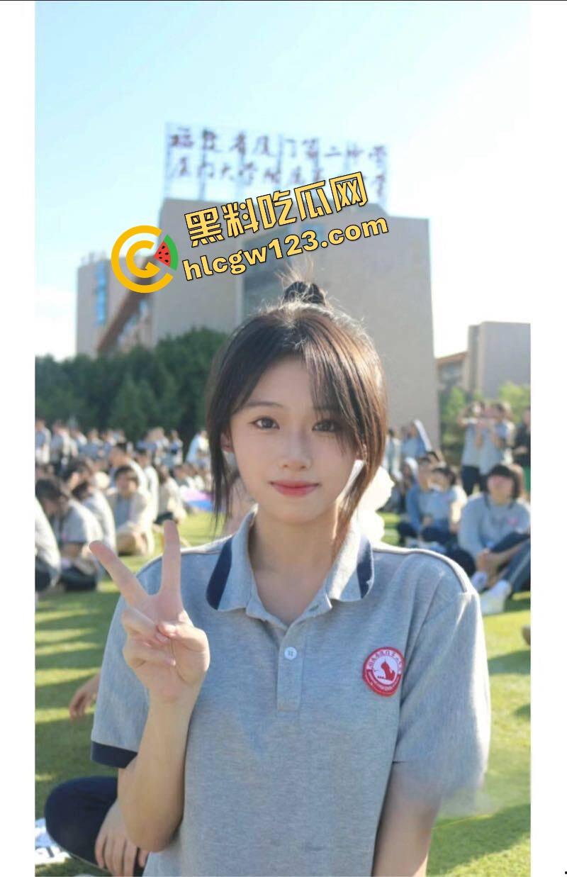 福建厦门二中学妹【徐彩婷】怀孕丑闻席卷全网，学生妹被操怀孕，男友不负责却曝光同居啪啪视频，骚母狗一只！  第6张