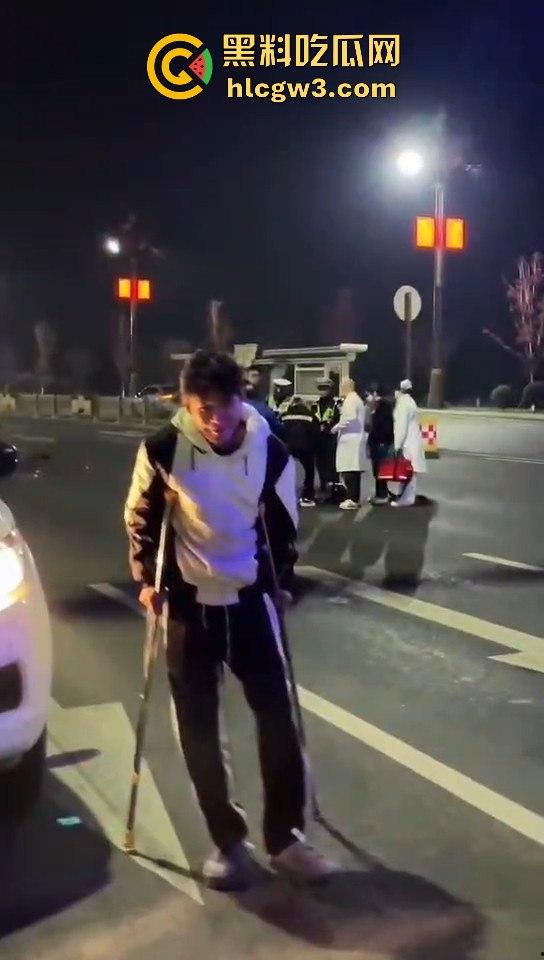 小伙用命演绎春风摩托视频,360度托马斯直接飞上天,升格镜头记录最后一刻,玩命操作震撼全网! 第10张 小伙用命演绎春风摩托视频,360度托马斯直接飞上天,升格镜头记录最后一刻,玩命操作震撼全网! 第10张