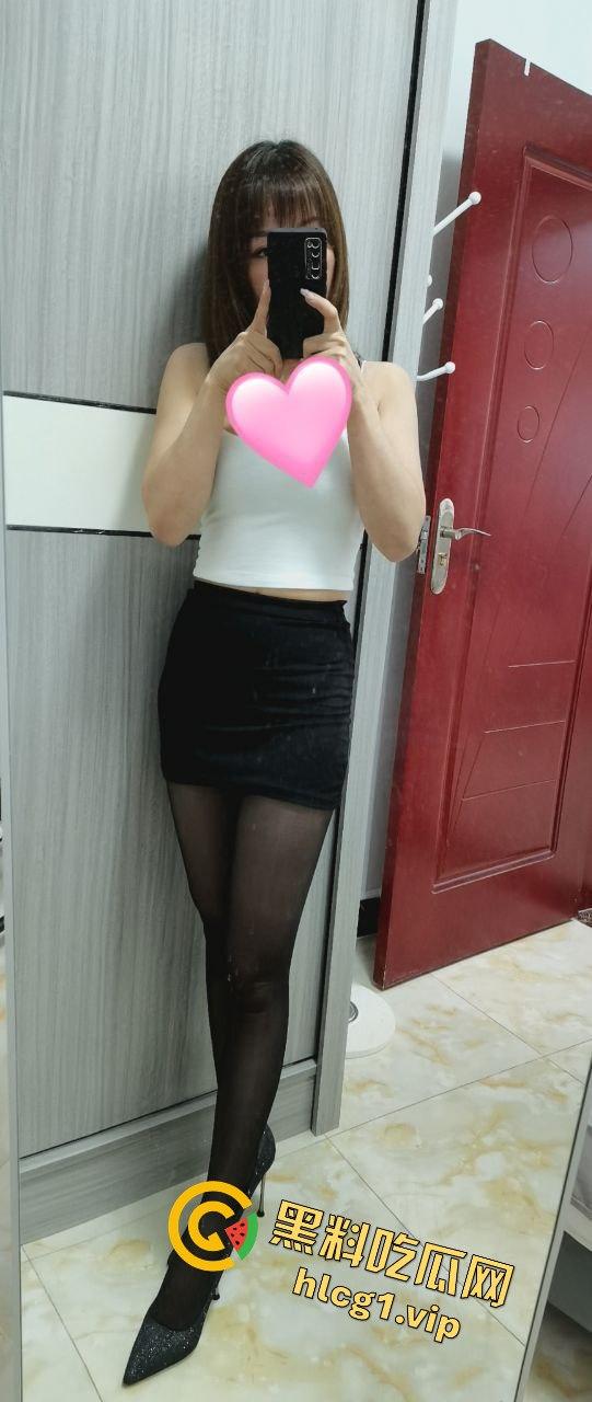 瓜友投稿爆料！成都东郊记忆的极品御姐楼凤轩儿，奶牛装上演口技大秀！  第8张