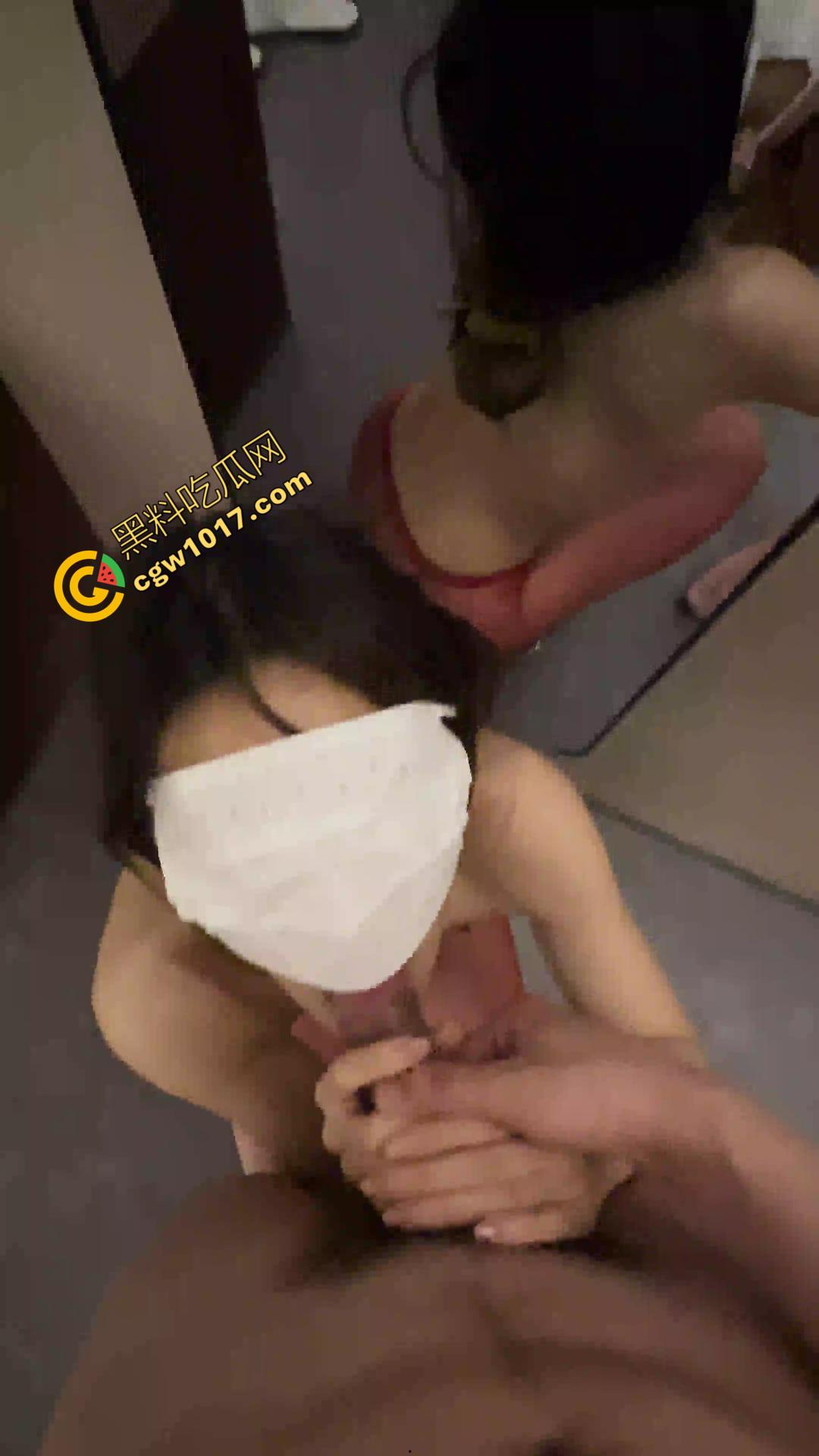 极品大一妹子用玻璃片苦练舌技和深喉技巧!舌头灵活到爆,终于让男友缴械在嘴里,射了满满一嘴! 第6张 极品大一妹子用玻璃片苦练舌技和深喉技巧!舌头灵活到爆,终于让男友缴械在嘴里,射了满满一嘴! 第6张