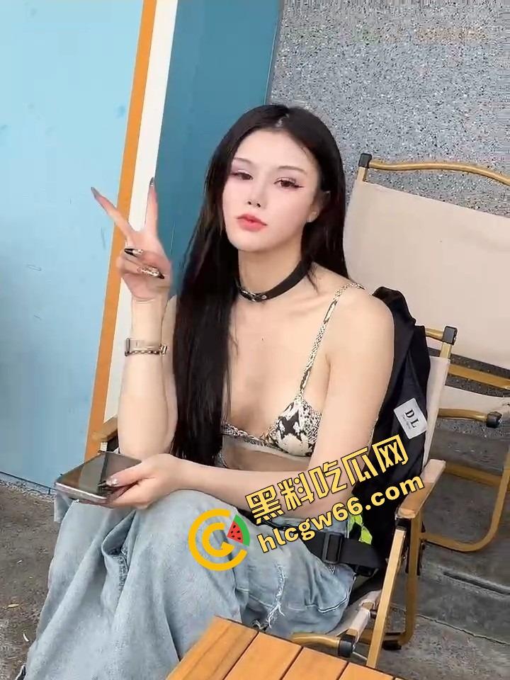 义乌女骑士『喵喵』白天飙车女神，夜晚SM圈K8双人伺候主人的母狗play可S可M还能带男宠一起舔！  第12张