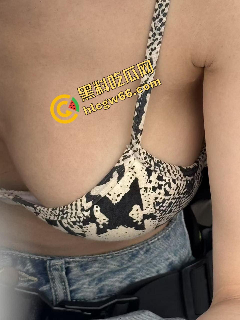 义乌女骑士『喵喵』白天飙车女神，夜晚SM圈K8双人伺候主人的母狗play可S可M还能带男宠一起舔！  第13张