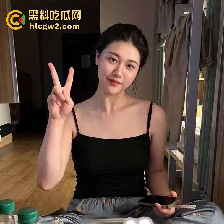 瓜友约炮隔壁邻居【幸如梦】稳定炮友颜值在线 想要就约 开房叠一炮 各忙各的不粘人 小区碰到还装不认识! 第7张 瓜友约炮隔壁邻居【幸如梦】稳定炮友颜值在线 想要就约 开房叠一炮 各忙各的不粘人 小区碰到还装不认识! 第7张