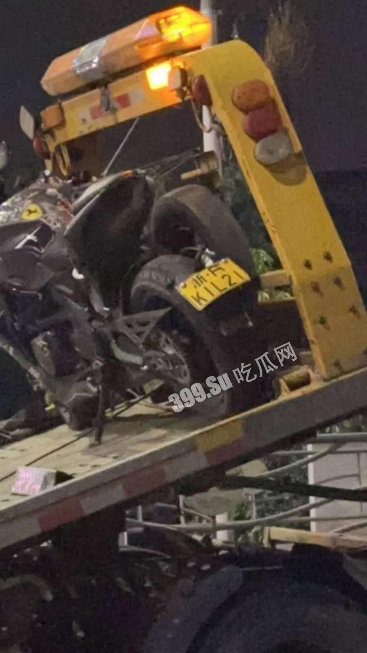 4月27日 浙江 海宁，一男一女骑摩托车被撞死 #车祸 #摩托 逝者安息  第1张