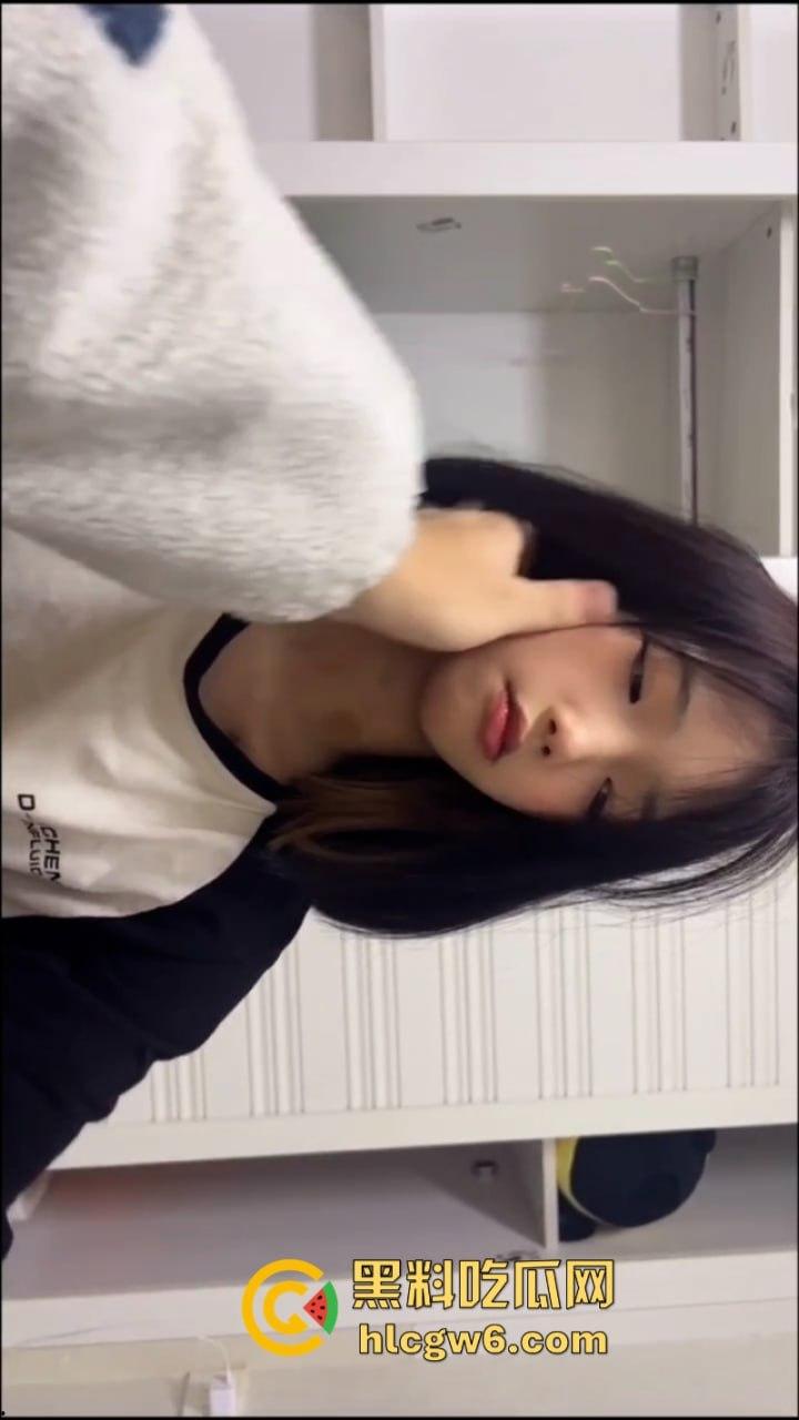 双马尾萝莉【李舒芬】贫乳骚货被后入打桩爆操 沦为只懂得呻吟淫荡母狗一样 第9张 双马尾萝莉【李舒芬】贫乳骚货被后入打桩爆操 沦为只懂得呻吟淫荡母狗一样 第9张