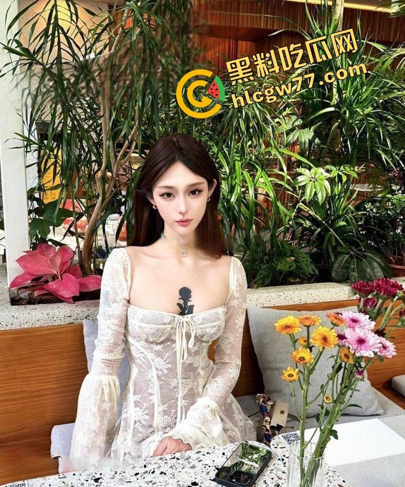 调教大神火力全开,空姐学妹老师护士统统爆操,舔屌后入内射爽翻天,各种极品尤物任性玩烂! 第4张 调教大神火力全开,空姐学妹老师护士统统爆操,舔屌后入内射爽翻天,各种极品尤物任性玩烂! 第4张