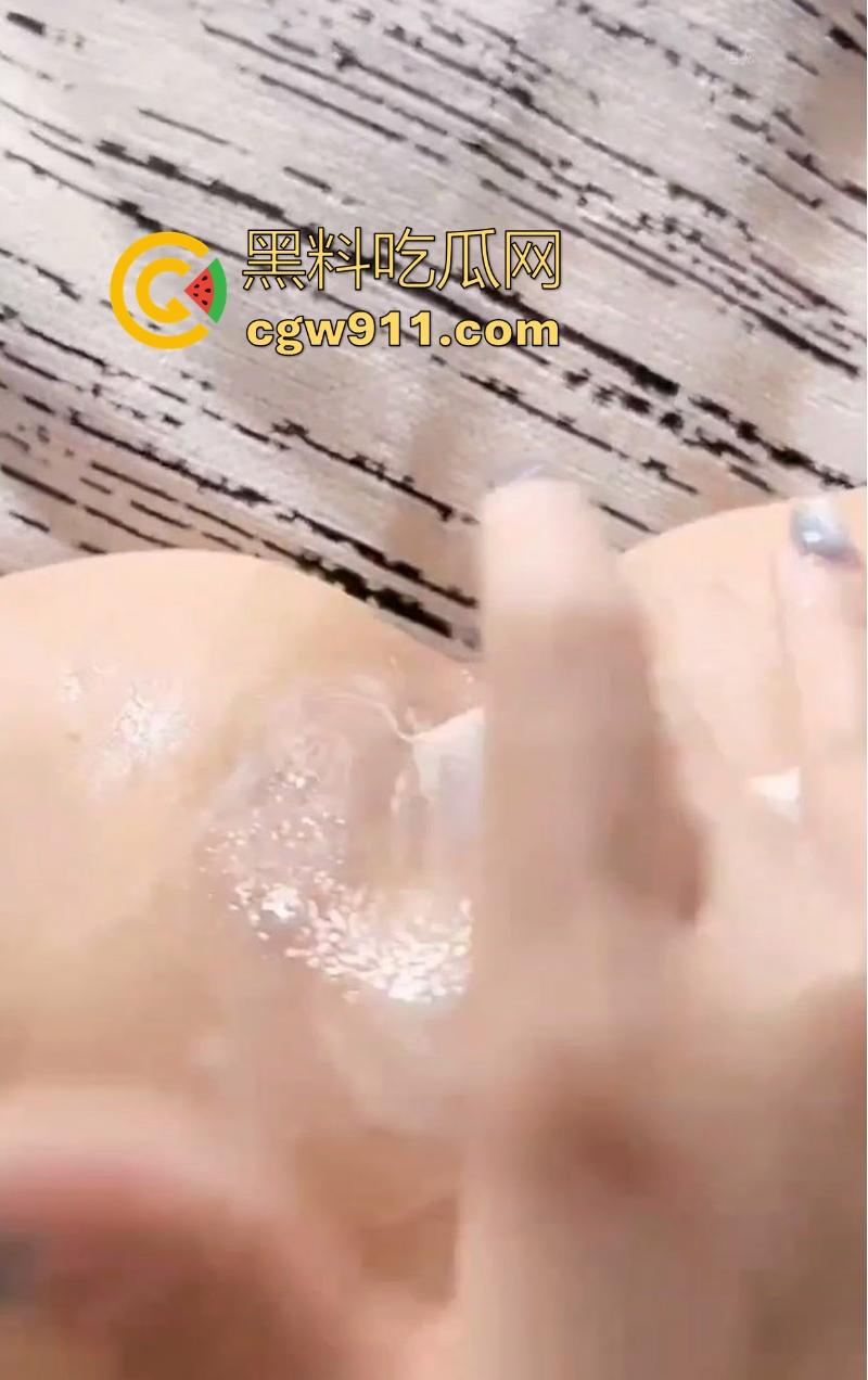 极品性爱福利姬【懶懶】最新付费视频流出,身材纤细性感妖娆,粉嫩白虎道具狂插,挑逗感官直冲脑门! 第7张 极品性爱福利姬【懶懶】最新付费视频流出,身材纤细性感妖娆,粉嫩白虎道具狂插,挑逗感官直冲脑门! 第7张