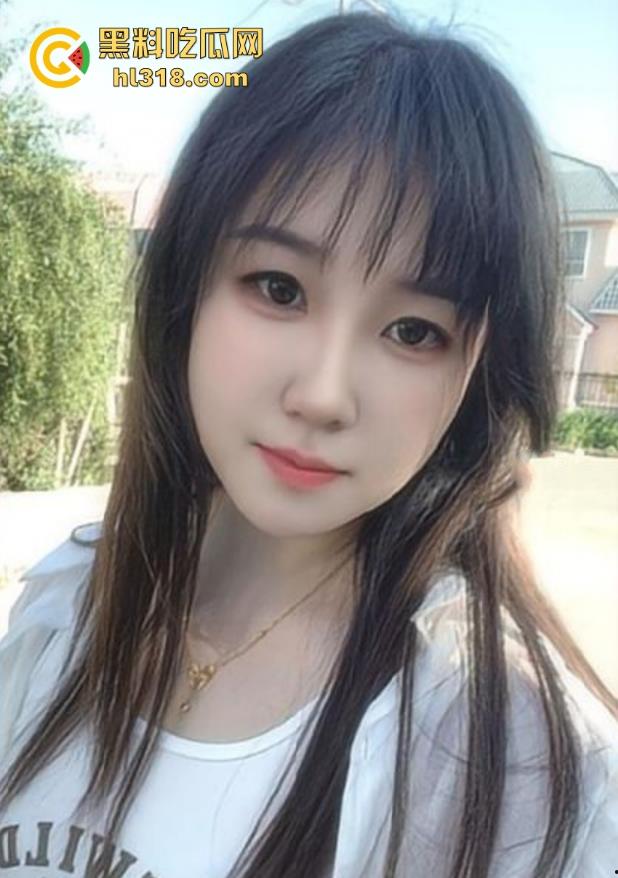 海角乱伦，把大嫂开发的越来越骚了，时刻都都逼痒，家人刚走就发情色诱勾引，真是饥渴！  第1张