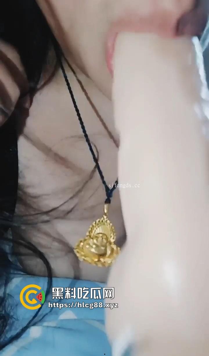 江苏无锡大奶骚妹『热欲』抖音连麦开撸，礼物一刷小粉逼随便看，急找长期鸡巴包养！  第13张