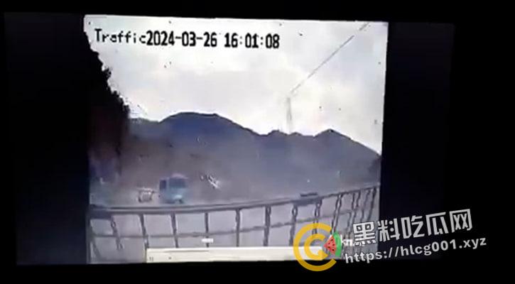 中巴友好?巴基斯坦自杀炸弹造成五名中国工程师死亡 现场画面曝光 第1张 中巴友好?巴基斯坦自杀炸弹造成五名中国工程师死亡 现场画面曝光 第1张