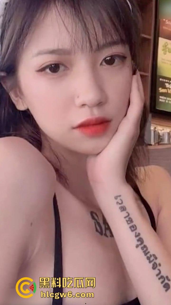 河北唐山高颜值发廊洗头妹【张青青】为求业绩毫无底线 裸体自慰抠逼喷水 勾引顾客充值消费  第1张