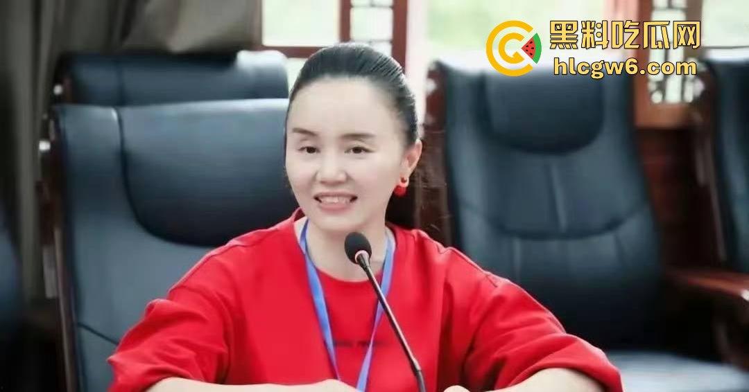 老牛吃嫩草！湖南省宁乡十三中女副校长【谢佳雄】婚内出轨学生近10年，大量聊天记录爆人眼球！  第16张