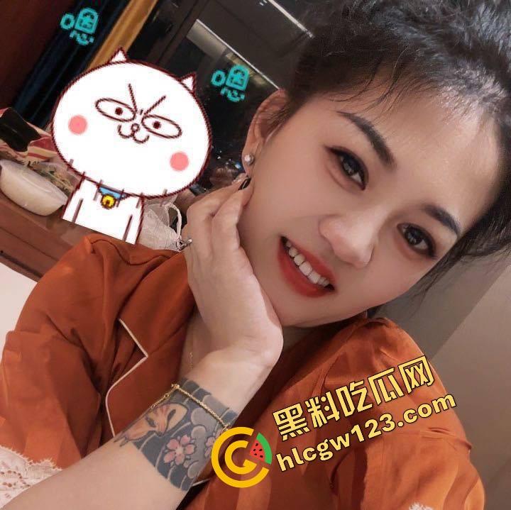 国外高中生是真的开放,骚逼女生摸了摸男友鸡巴就不行了 ,教室桌上趴着操到逼肿站不稳! 第1张 国外高中生是真的开放,骚逼女生摸了摸男友鸡巴就不行了 ,教室桌上趴着操到逼肿站不稳! 第1张