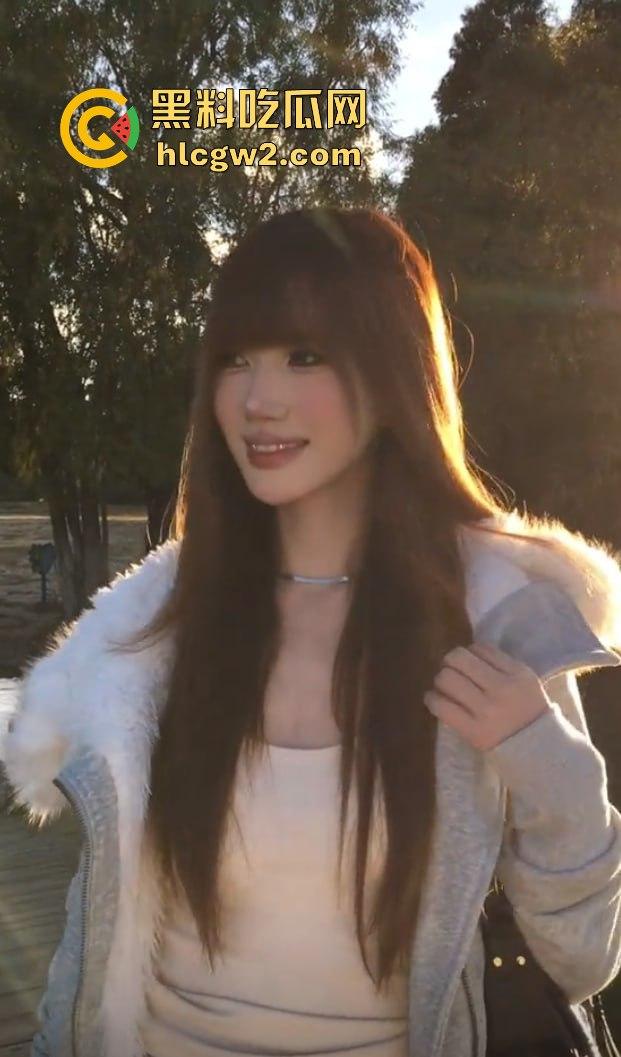 抖音百万粉丝网红【梁嘉蕊】现任前任爆料连连!约炮不停现男友面前还敢带节奏黑前任 真是个自带热搜体质! 第23张 抖音百万粉丝网红【梁嘉蕊】现任前任爆料连连!约炮不停现男友面前还敢带节奏黑前任 真是个自带热搜体质! 第23张