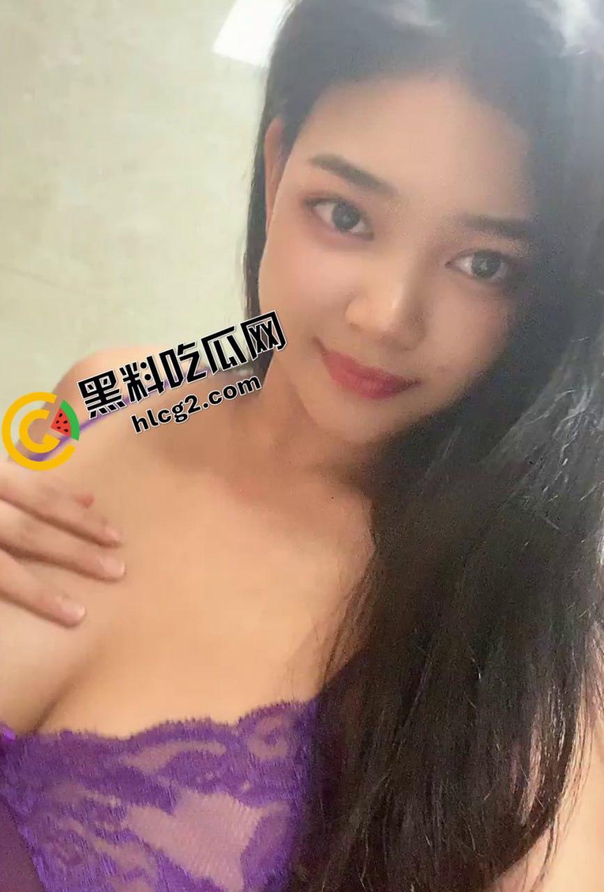 快手极品大奶女神乖乖女 精品大奶川妹子 露脸私拍福利流出 这身材世间少见啊  第3张