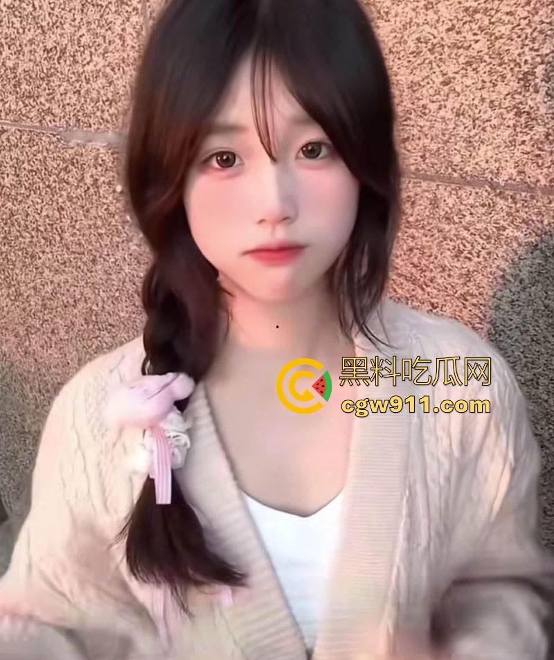 郑州大学清纯大三女大【卢佳颖】学生妹调教榨精狂欢,粉嫩骚穴紧裹肉棒喷汁高潮,榨得男友欲仙欲死! 第2张 郑州大学清纯大三女大【卢佳颖】学生妹调教榨精狂欢,粉嫩骚穴紧裹肉棒喷汁高潮,榨得男友欲仙欲死! 第2张