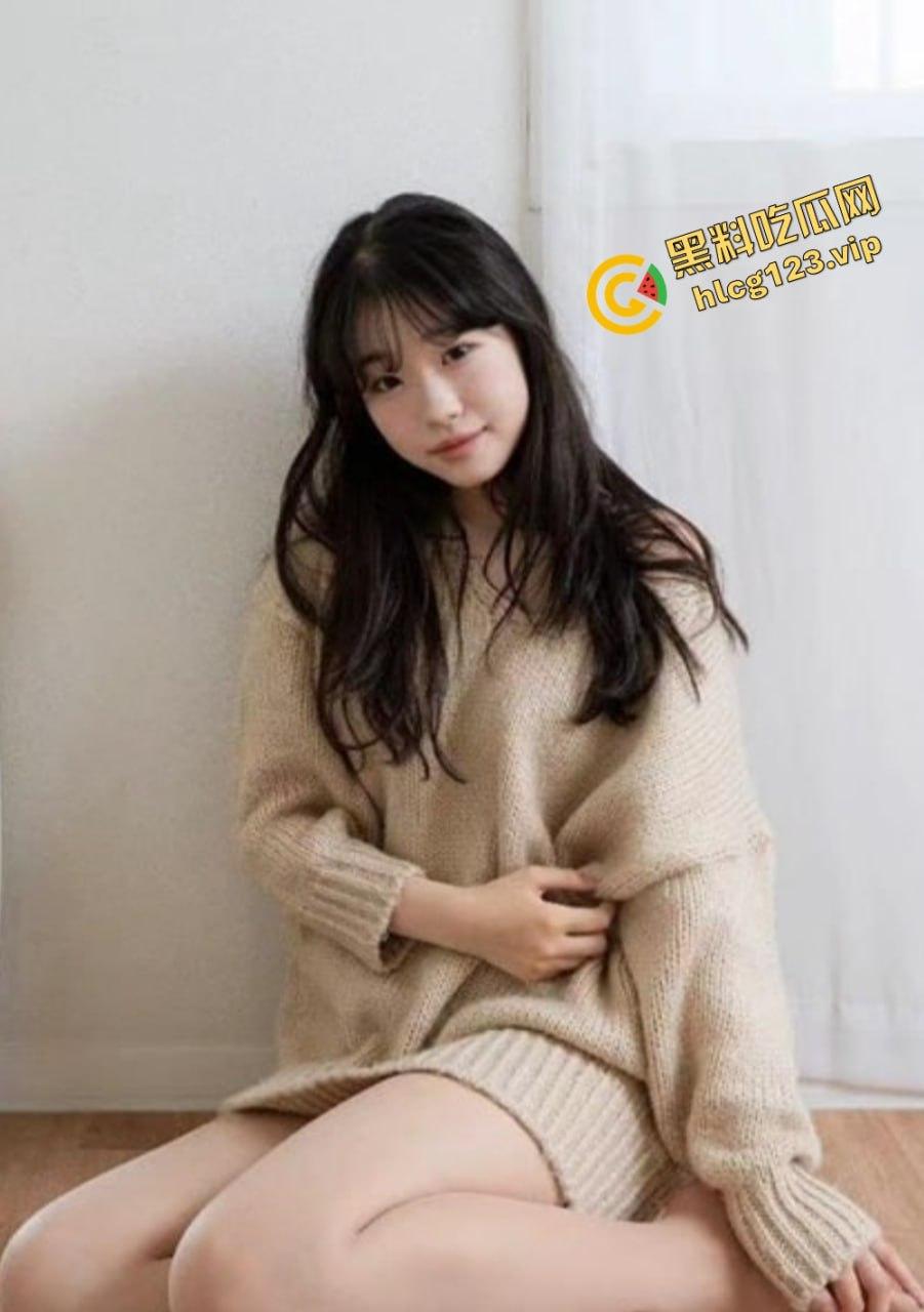 韩国甜美美女【朴泰恩】与教练3P激情流出!清纯外表下的骚气爆发,酒店疯狂摇摆淫叫不断! 第5张 韩国甜美美女【朴泰恩】与教练3P激情流出!清纯外表下的骚气爆发,酒店疯狂摇摆淫叫不断! 第5张