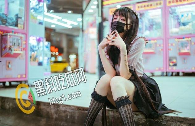 网红福利姬 落落Raku 极品女神反差萌妹 夜晚户外跳蛋大尺度自慰 写真 视图精选  第4张