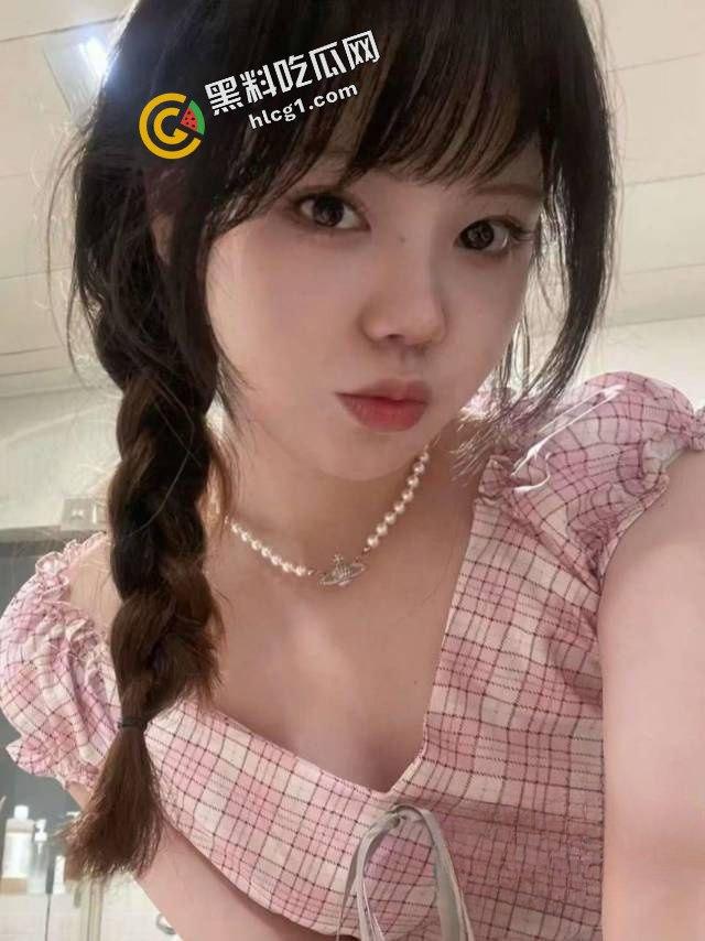 上海师范大学万人骑母狗『秦天』下贱婊子 微胖骚货 炮友自拍视频流出  第3张