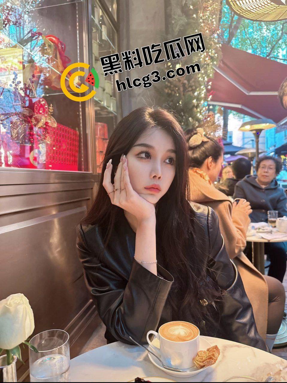 快手新晋小网红『姜姜』参加快乐向前冲 第一关脚滑落水 不小心走光露奶 第7张 快手新晋小网红『姜姜』参加快乐向前冲 第一关脚滑落水 不小心走光露奶 第7张