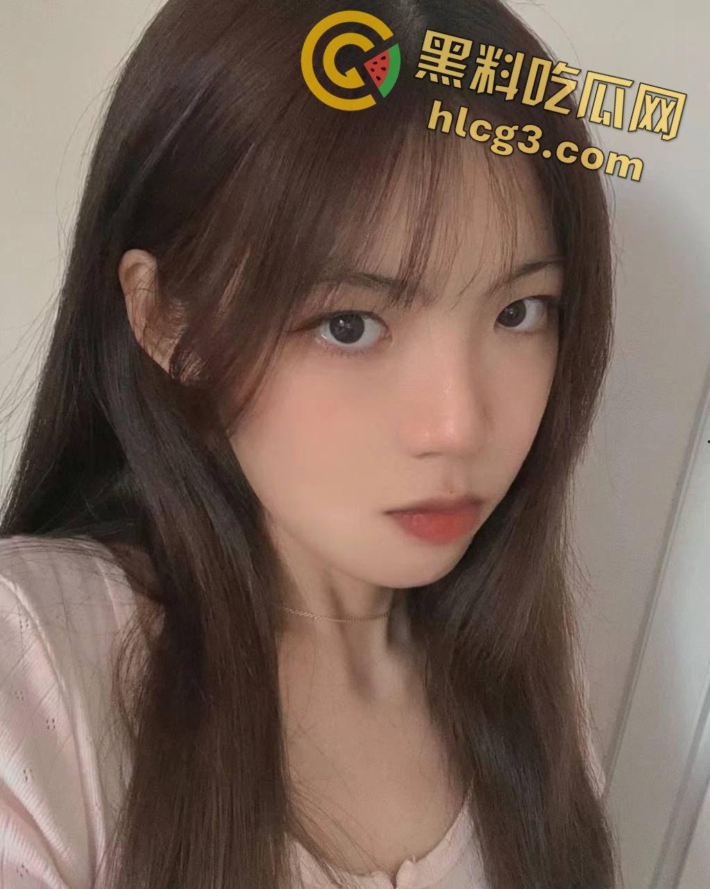 博洛尼亚大学高颜值留学生『阮如意』回国被迷奸,玩具塞逼的羞耻丑闻曝光 第3张 博洛尼亚大学高颜值留学生『阮如意』回国被迷奸,玩具塞逼的羞耻丑闻曝光 第3张