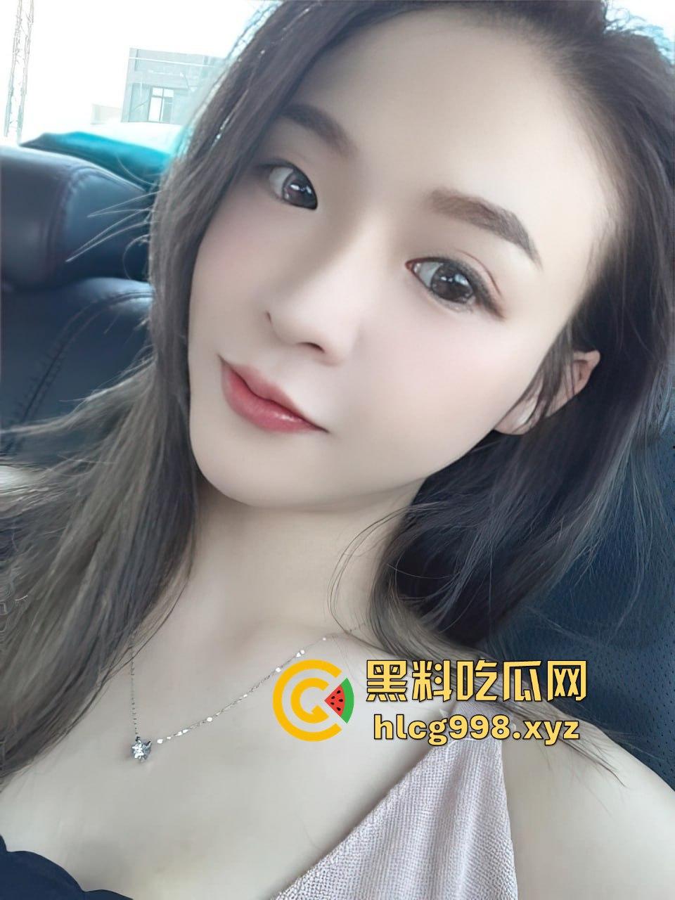 吉林美少女【欧阳依云】居家全裸自拍视频云盘被爆，骚里骚气的身材全曝光！  第2张