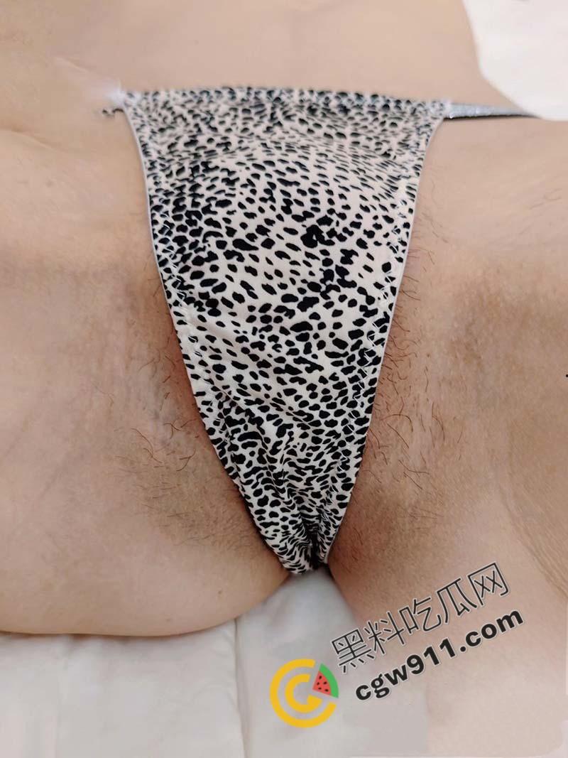 海角乱伦大神与嫂子的激情夜!嫂子洗完澡后排卵发情,疯狂求操浓精内射,全程浪叫骚话超多! 第10张 海角乱伦大神与嫂子的激情夜!嫂子洗完澡后排卵发情,疯狂求操浓精内射,全程浪叫骚话超多! 第10张