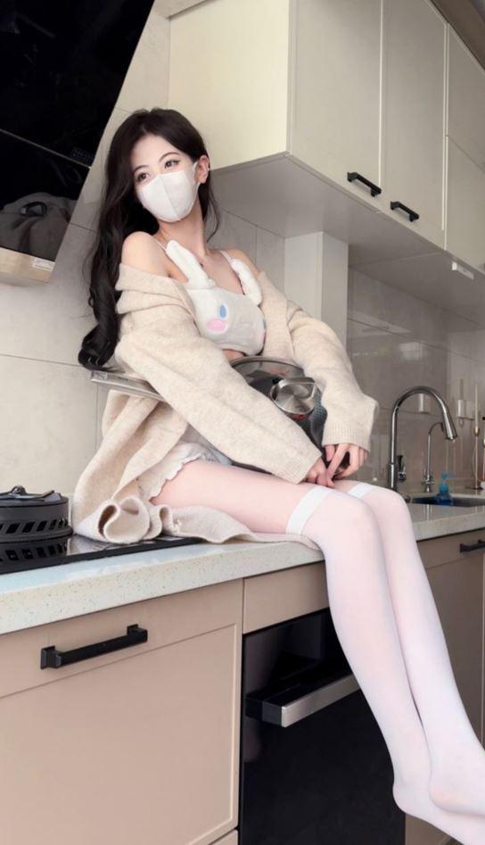 千呼万唤始出来，抖音“刘二萌”微密圈  第5张