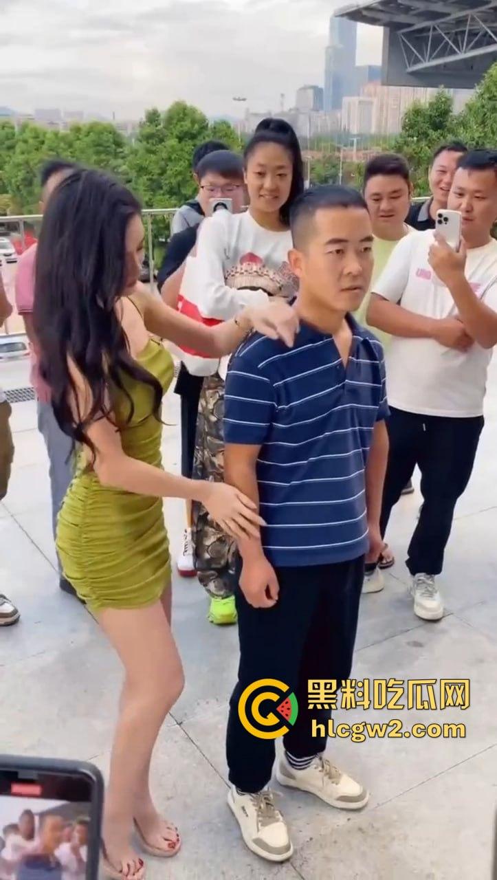 火遍全网的骚眼神大师【条纹哥】封号 一个纯粹色到骨子里的人 低级趣味的神话落幕 纯粹骚气永留人间! 第11张 火遍全网的骚眼神大师【条纹哥】封号 一个纯粹色到骨子里的人 低级趣味的神话落幕 纯粹骚气永留人间! 第11张