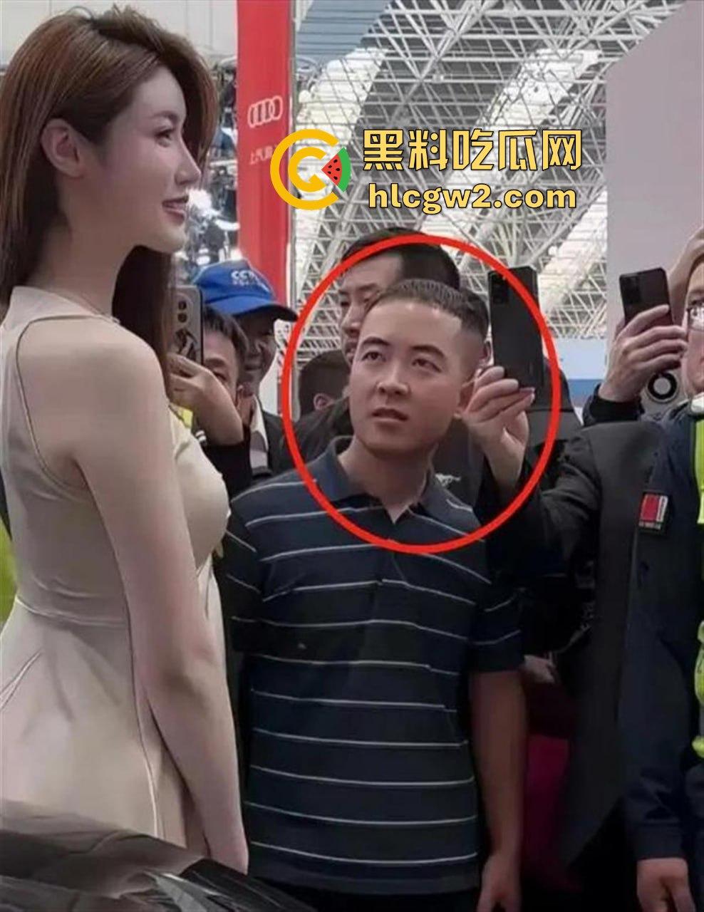 火遍全网的骚眼神大师【条纹哥】封号 一个纯粹色到骨子里的人 低级趣味的神话落幕 纯粹骚气永留人间! 第14张 火遍全网的骚眼神大师【条纹哥】封号 一个纯粹色到骨子里的人 低级趣味的神话落幕 纯粹骚气永留人间! 第14张