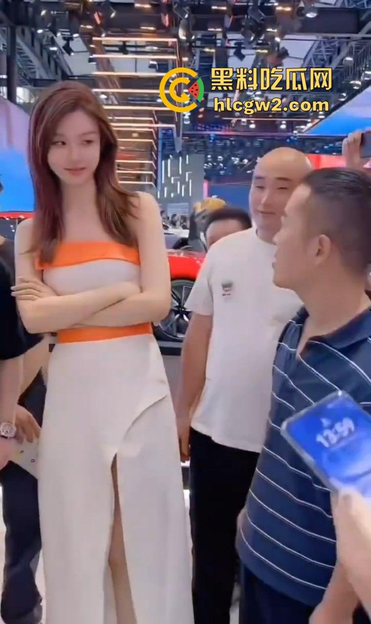 火遍全网的骚眼神大师【条纹哥】封号 一个纯粹色到骨子里的人 低级趣味的神话落幕 纯粹骚气永留人间! 第17张 火遍全网的骚眼神大师【条纹哥】封号 一个纯粹色到骨子里的人 低级趣味的神话落幕 纯粹骚气永留人间! 第17张