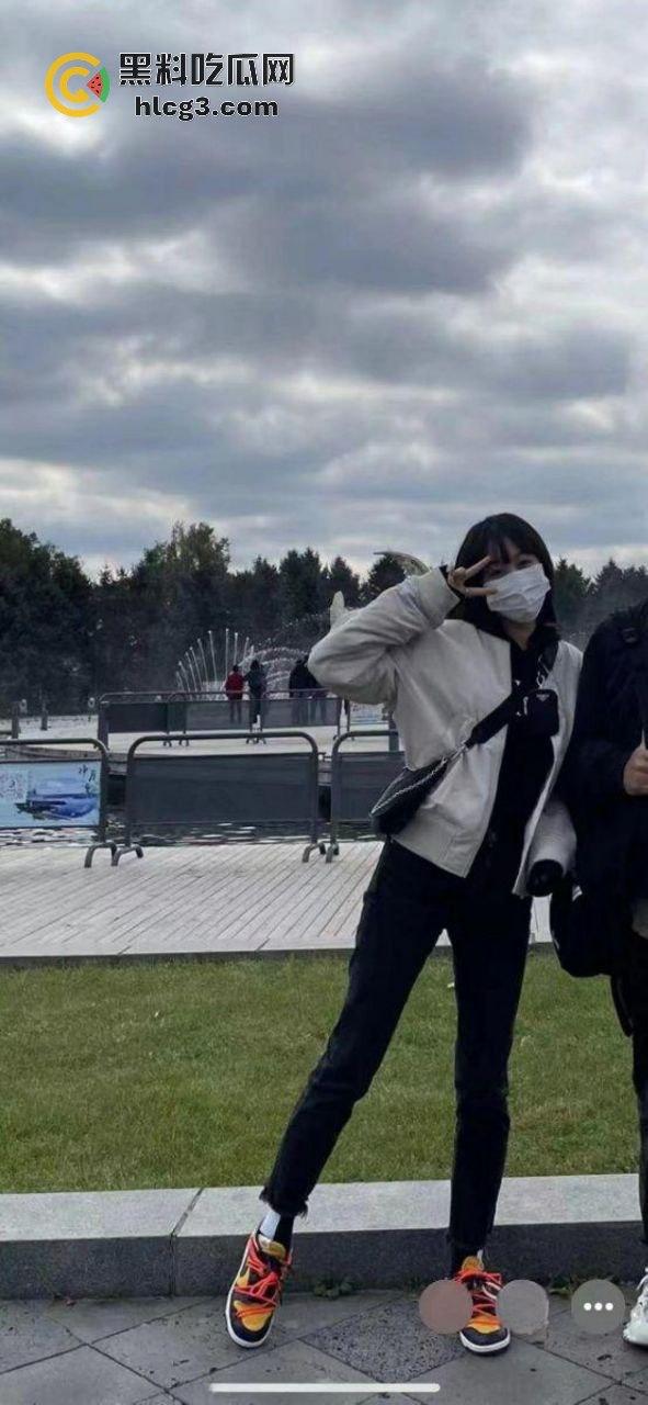 叶璇亲密旅拍视频流出，上海美女与青岛男友激情狂欢，云盘泄密大尺度片段引发轰动！  第14张