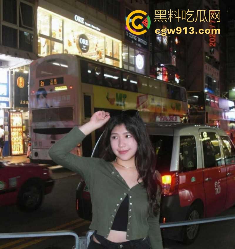 香港医学大学【李咏媚】校外兼职车模被金主相中，重金拿下调教，后入暴操肥臀细腰，道具开发肛穴！  第7张