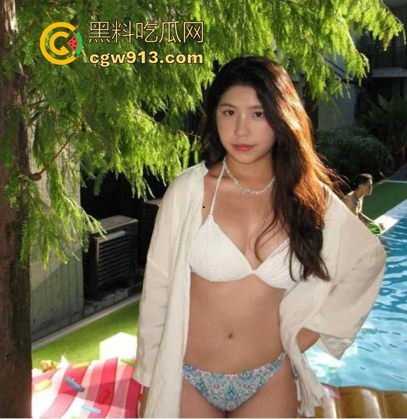 香港医学大学【李咏媚】校外兼职车模被金主相中，重金拿下调教，后入暴操肥臀细腰，道具开发肛穴！  第8张