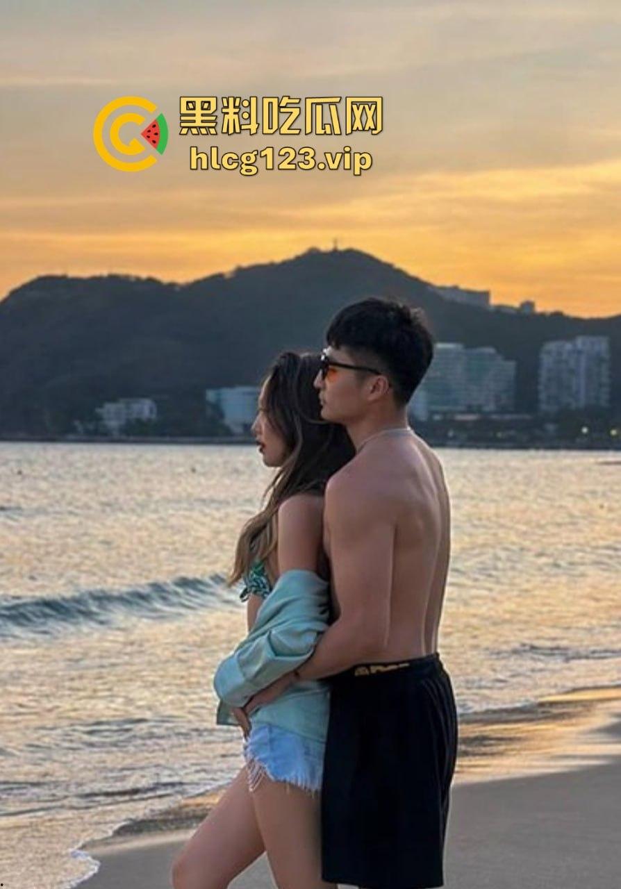 南京研究生李乐翘臀狂欢!被干到高潮,蜜穴泛滥不止直射入魂! 第3张 南京研究生李乐翘臀狂欢!被干到高潮,蜜穴泛滥不止直射入魂! 第3张