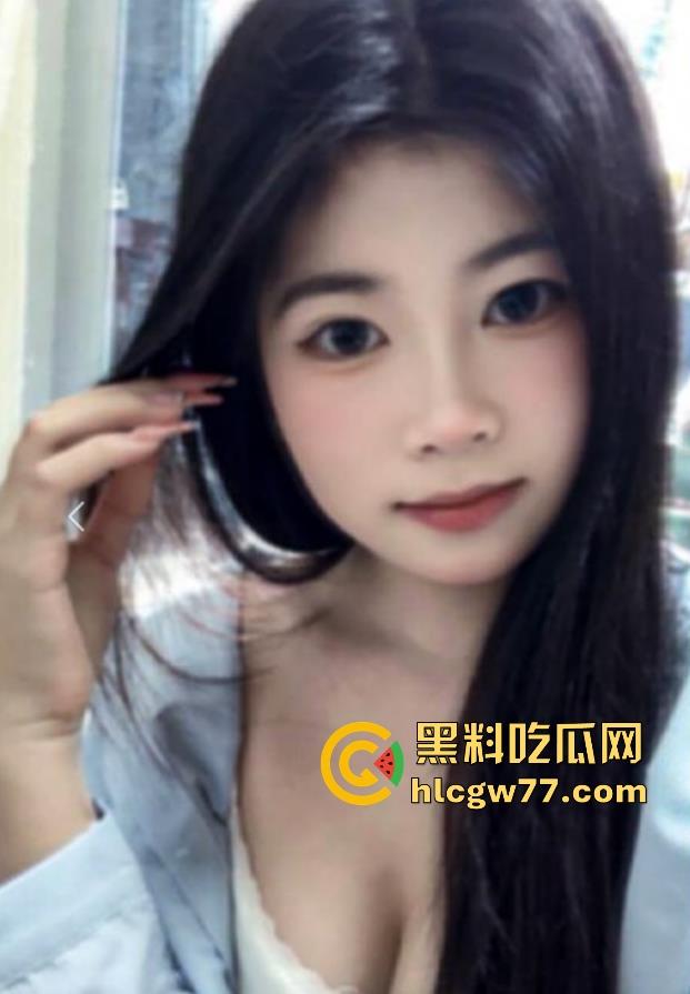 南昌净明道院 80岁道士【谢春根】借传功为名抚摸亲吻女孩私处 ，不但猥琐还收钱，真是越老越骚啊！  第3张