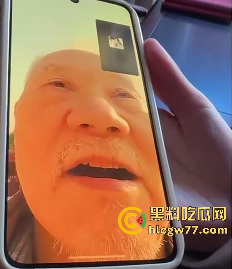 南昌净明道院 80岁道士【谢春根】借传功为名抚摸亲吻女孩私处 ，不但猥琐还收钱，真是越老越骚啊！  第8张