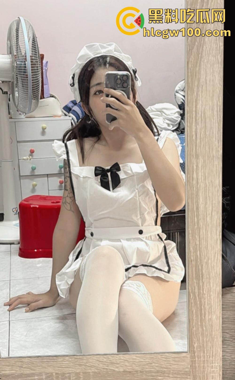 约炮大神亲曝极品操作21岁纹身大学妹【卢欣柔】铭文学生妹口技惊人，镜前口交被猛抽到高潮，这身材简直无敌！  第9张