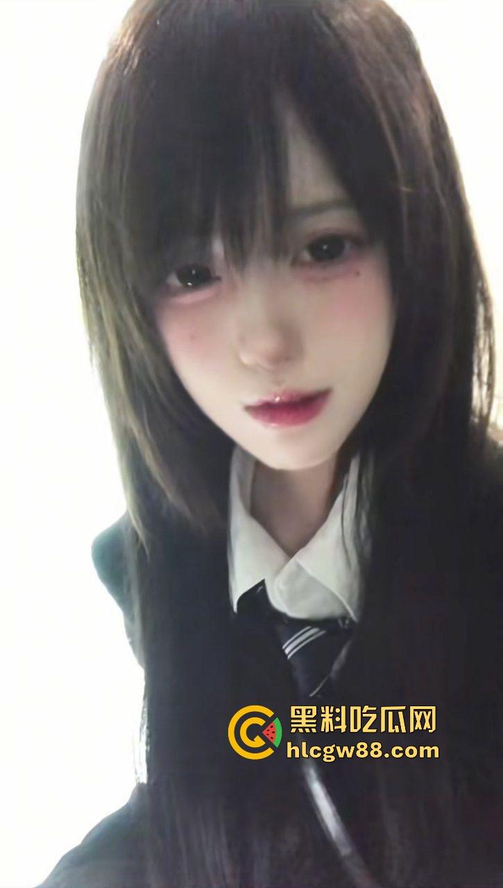 帅哥社交软件网聊反差大学妹【陈珂】加V线下约炮淫荡吃鸡巴,享受肉体碰撞后入猛操! 第4张 帅哥社交软件网聊反差大学妹【陈珂】加V线下约炮淫荡吃鸡巴,享受肉体碰撞后入猛操! 第4张