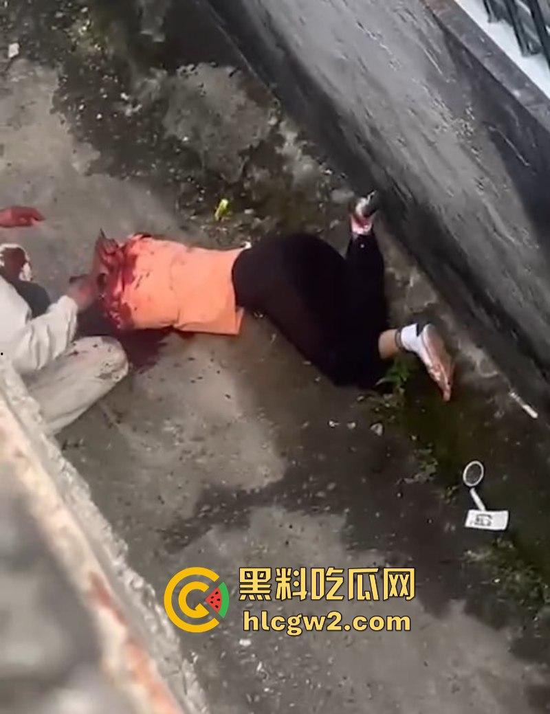 血腥慎入！潮州朝安东二光辉幼儿园附近 发生持刀杀人事件 一女子当场死亡！  第5张