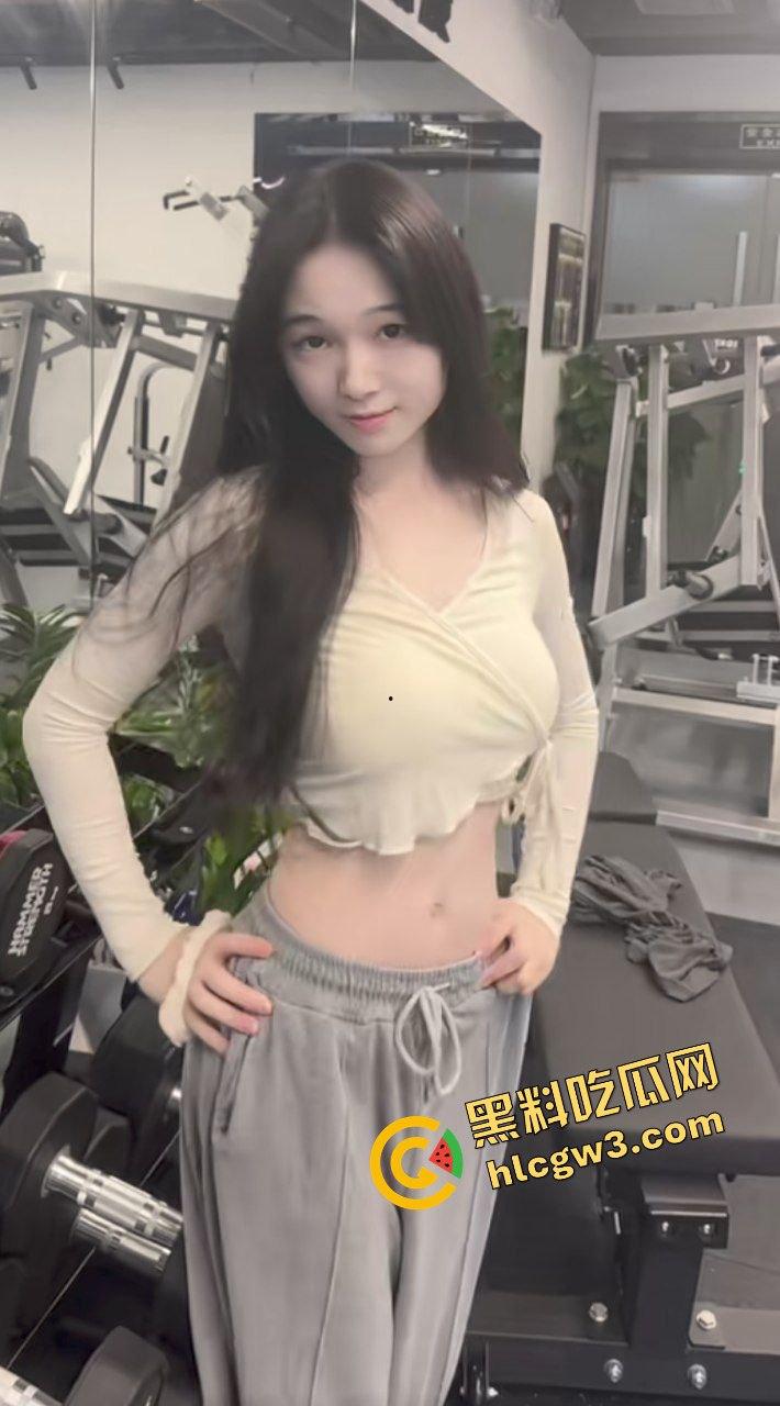 抖音反差骚货健身女网红『葫芦爱健身』骚臀D奶炮架 榜一大哥暴力输出骚穴！身份信息被扒出 独家曝光！  第7张