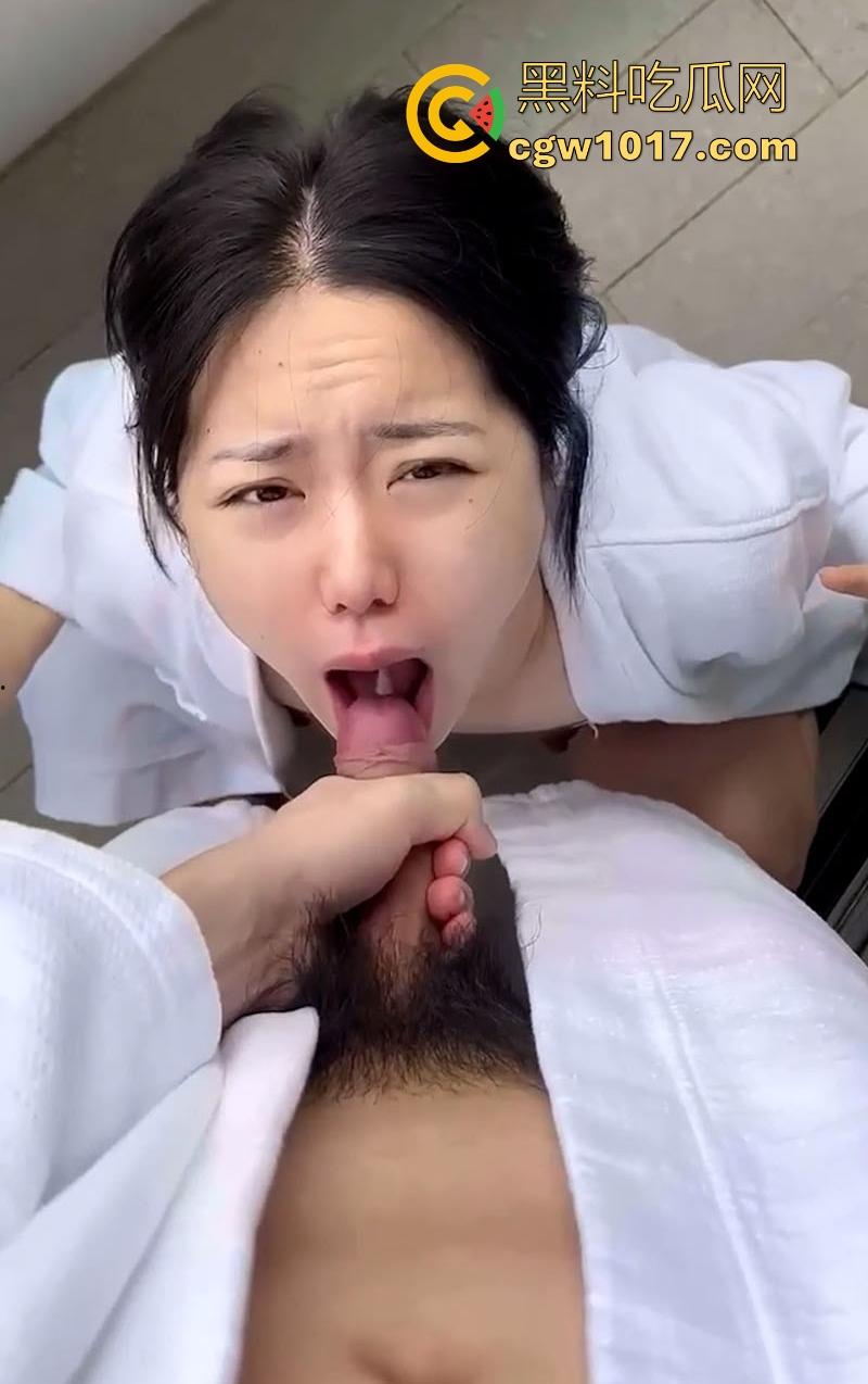 外网极品福利姬【Yuju】私拍合集流出，诱人大奶三洞全开，道具自慰高潮喷水，这颜值配这骚劲，反差直接爆表！  第8张