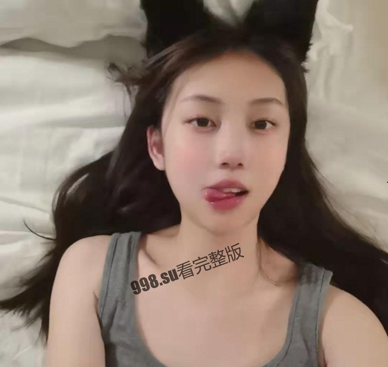 【超精品泄密】珠海孙淼与吉林付晴自拍泄密  第1张