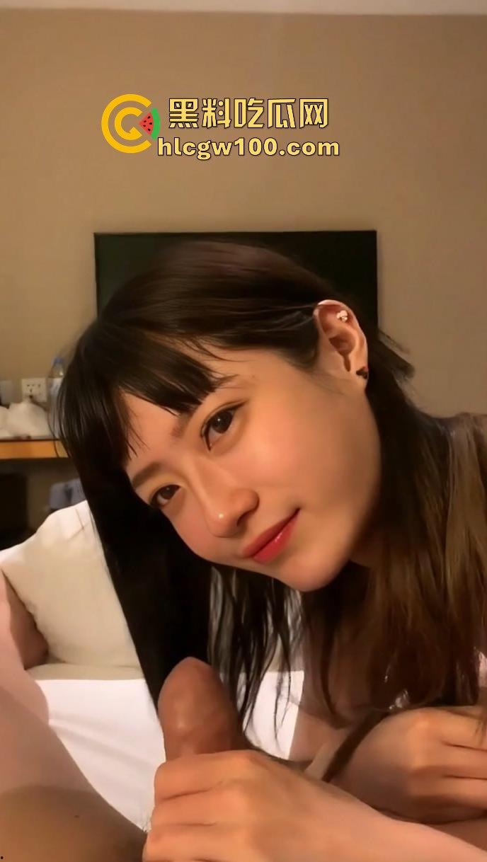 上海大学高颜值大四学姐【顾晓雨】跟富二代约炮视频曝光,娇喘声声红唇微颤,粉嫩吸引眼球。 第5张 上海大学高颜值大四学姐【顾晓雨】跟富二代约炮视频曝光,娇喘声声红唇微颤,粉嫩吸引眼球。 第5张