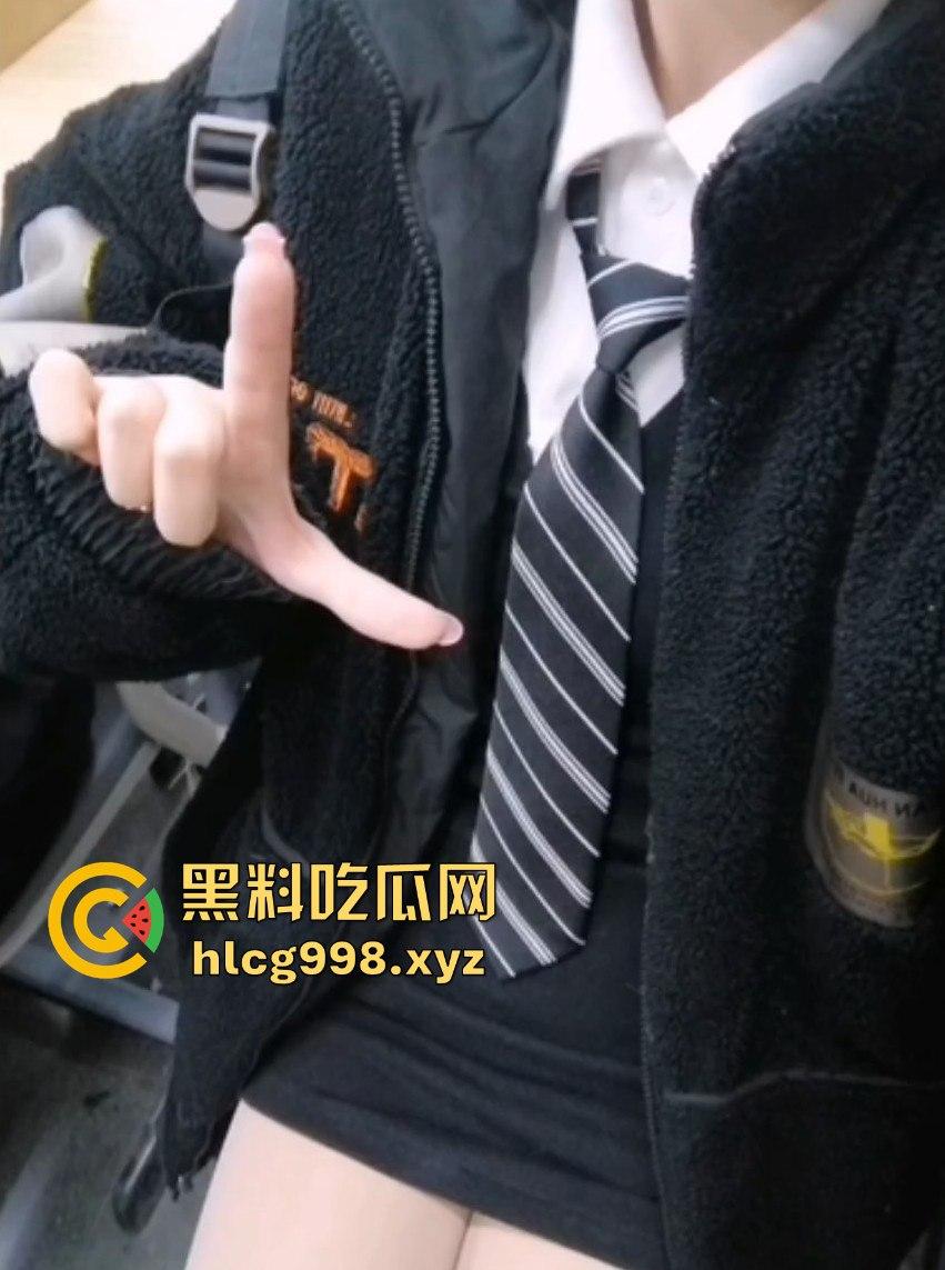 河北美院大一播音『张珊珊』口交视频泄漏！偷吃别人男友被挂校园墙，瓜友围观看看给这口活打个分！  第7张