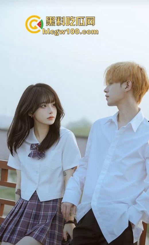 网红劲爆大瓜！！！抖音千万网红【你的欲梦】直播漏奶视频曝光，乳头黑黑的看来童锦成没少吸。  第6张