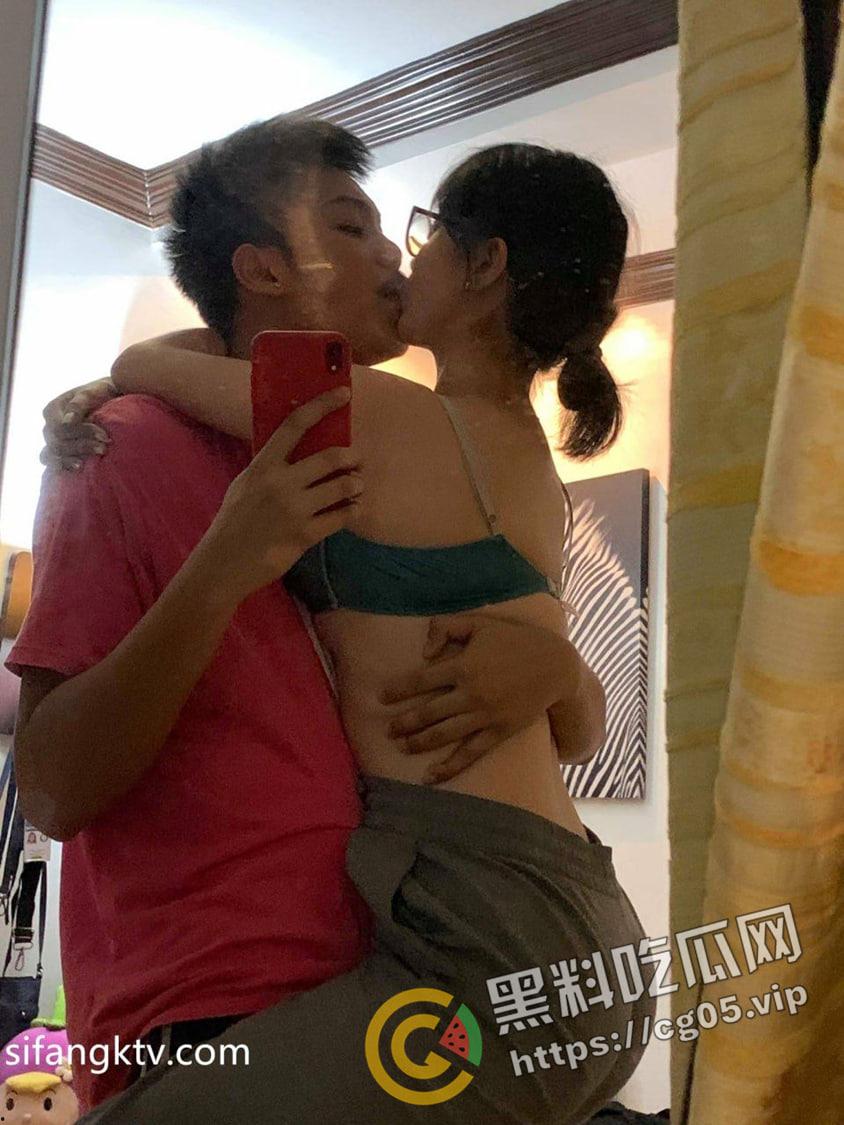 美女博主【julz】绝美私密视频照片被流出 极品巨乳呼之欲出 眼含秋水惹人怜爱 第1张 美女博主【julz】绝美私密视频照片被流出 极品巨乳呼之欲出 眼含秋水惹人怜爱 第1张