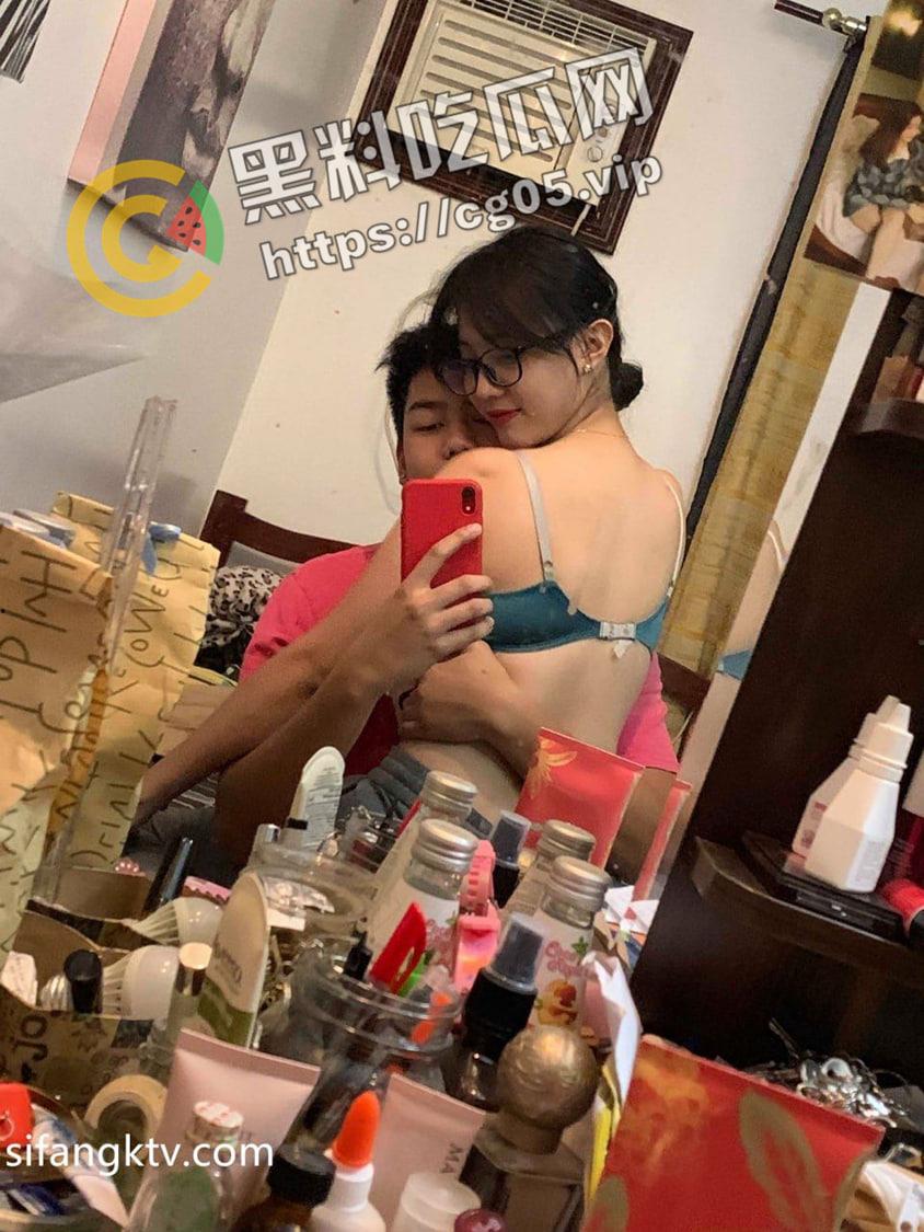 美女博主【julz】绝美私密视频照片被流出 极品巨乳呼之欲出 眼含秋水惹人怜爱 第2张 美女博主【julz】绝美私密视频照片被流出 极品巨乳呼之欲出 眼含秋水惹人怜爱 第2张