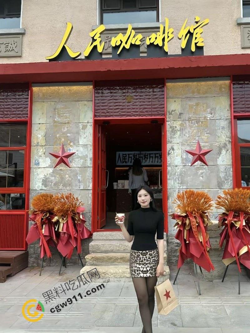 河南师范大学学妹【范静静】楼道狂野激情:窗前跪姿深喉,翘臀无套爆操,呻吟不断,血脉偾张爆裂 第2张 河南师范大学学妹【范静静】楼道狂野激情:窗前跪姿深喉,翘臀无套爆操,呻吟不断,血脉偾张爆裂 第2张