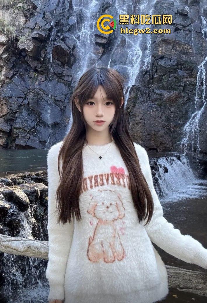 抖音精神小妹【小小姜】翻车！两万粉丝的她竟是隐藏福利姬，高价私密内容被曝光！  第11张